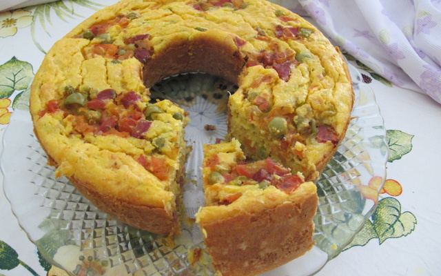 Bolo salgado de milho