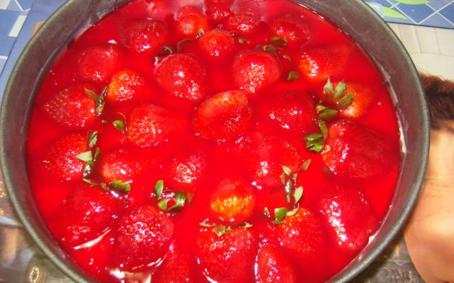 Tortinha de morango de dar água na boca.