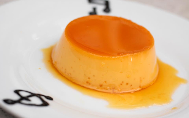Leche flan (pudim filipino)