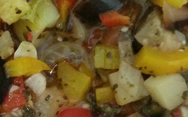 Antepasto de Berinjela de Micro-ondas