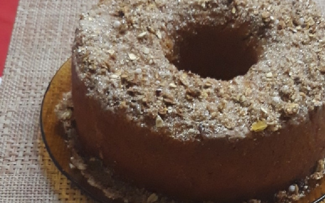 Bolo de fubá com aveia integral