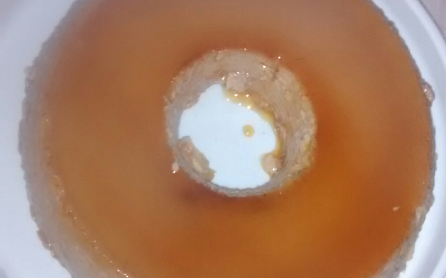 Pudim de chocolate com coco