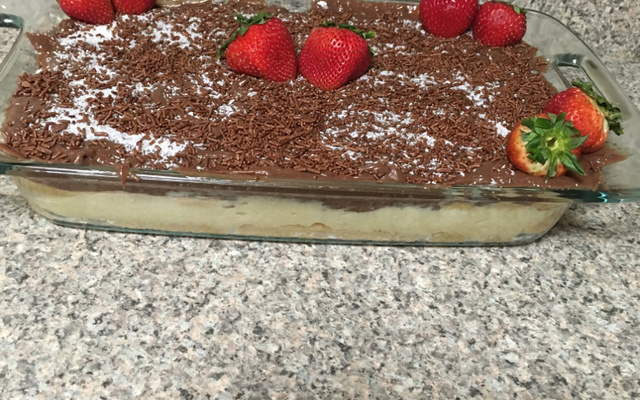 Pavê de beijinho e brigadeiro