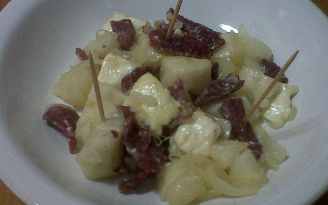 Carne seca com aipim e queijo