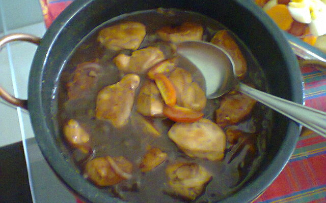 Frango ao molho madeira