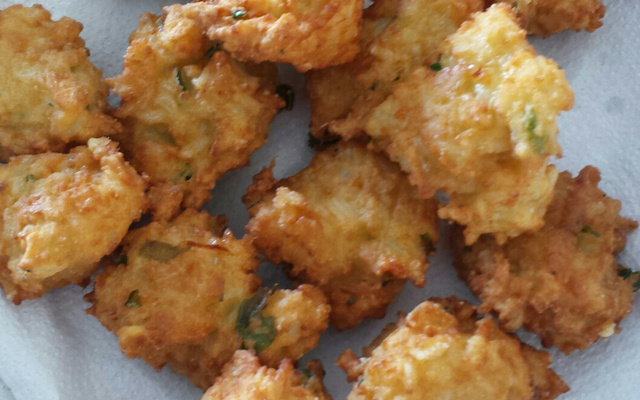 Bolinho de arroz simples da Valéria