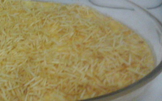 Torta de frango com batata palha