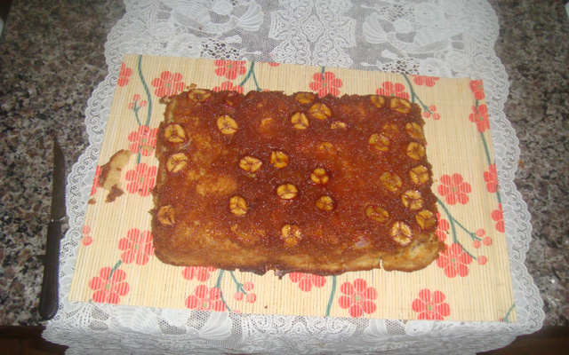 Bolo de banana caramelizada fácil