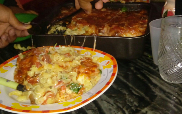 Macarrão ao forno com bacon e mussarela