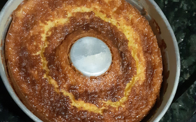 Bolo cremoso de milho em lata