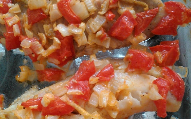 Filé de peixe assado