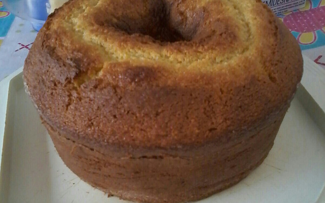 Bolo de fubá com iogurte