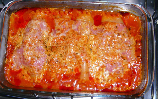 Enroladinho de cabelo de anjo e passas