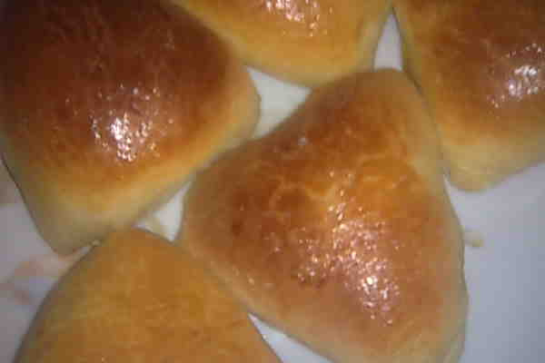 Esfiha de carne temperada