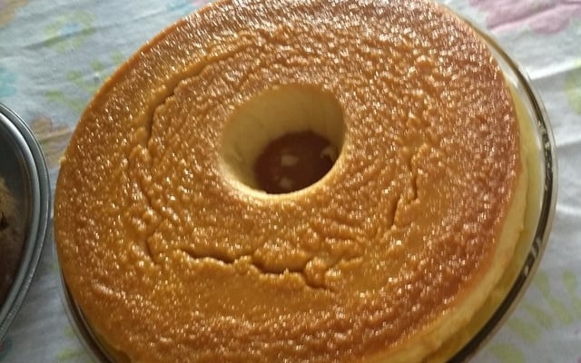 Pudim de pão rápido e simples