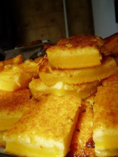 Bolo cremoso de fubá