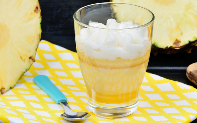 Torta de abacaxi gelada