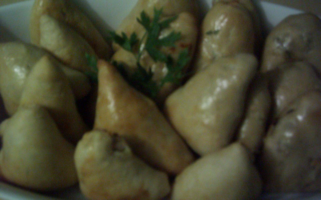 Esfirra de calabresa