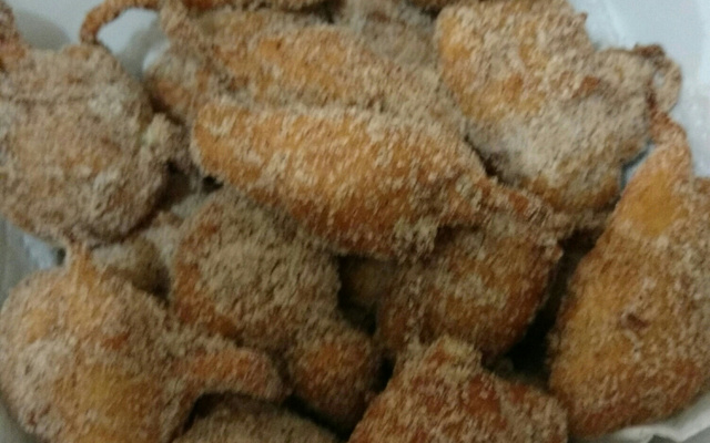 Bolinho de chuva com banana