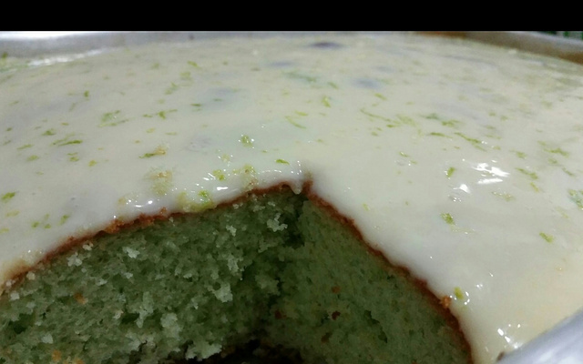 Bolo verde de limão