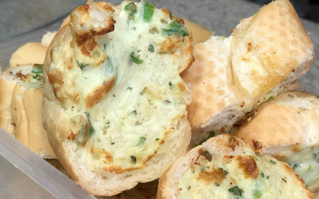 Creme de alho (pão de alho)