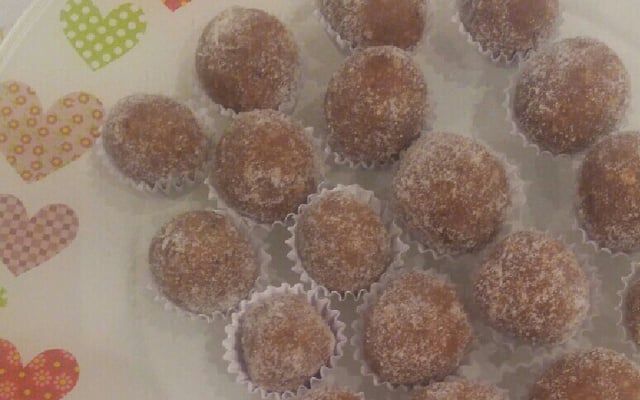 Cajuzinho de paçoquinha