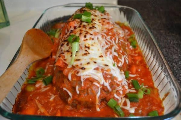 Rocambole de carne moída