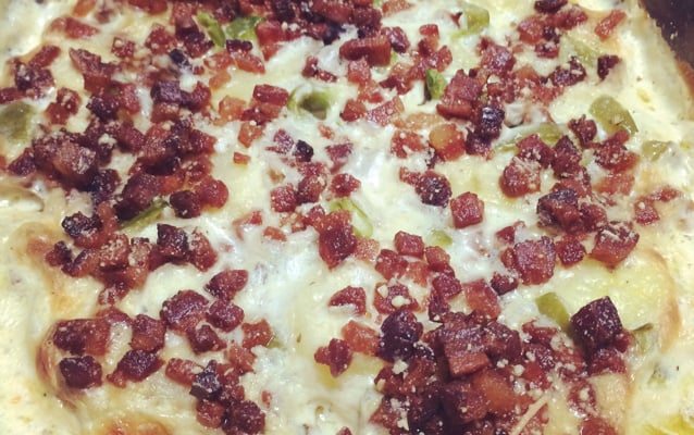 Batata com requeijão e bacon