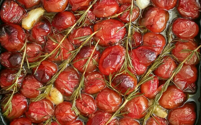 Tomate cereja confit