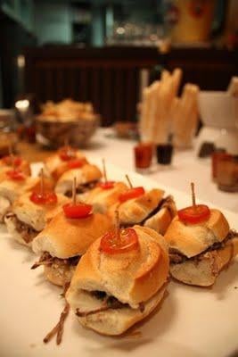 Sanduíche de carne louca