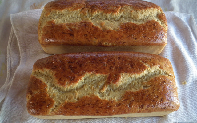 Pão de fôrma com cebola