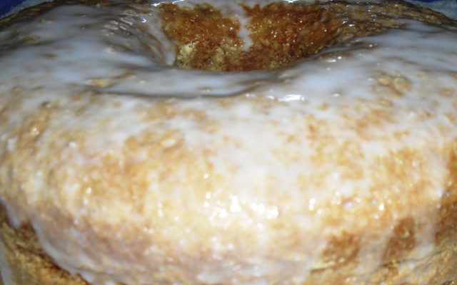 Bolo simples de leite