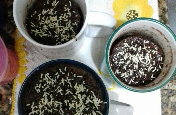Bolo de caneca de micro-ondas