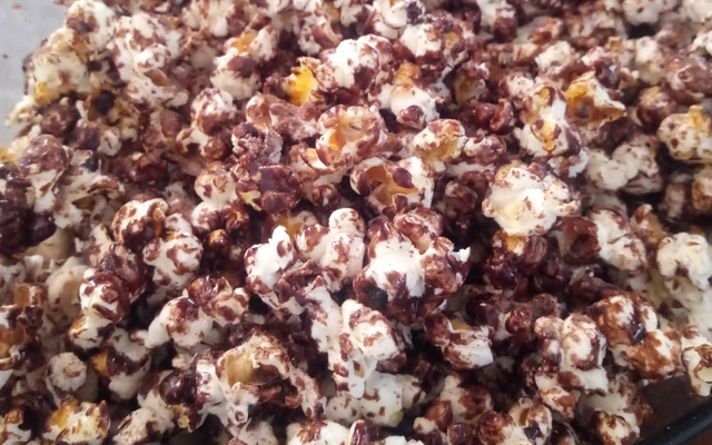 Pipoca com chocolate maravilhosa