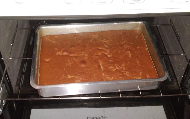 Bolo de fubá com goiabada e coco do Lúcio Cezar