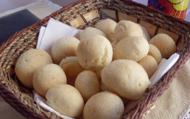 Pão de queijo tradicional