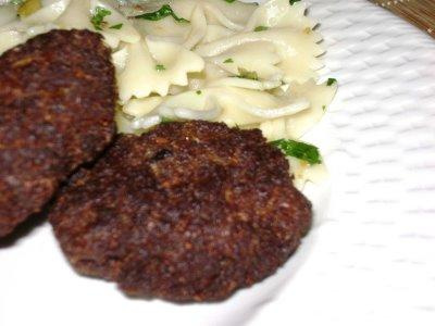 Bolinho de carne moída simples