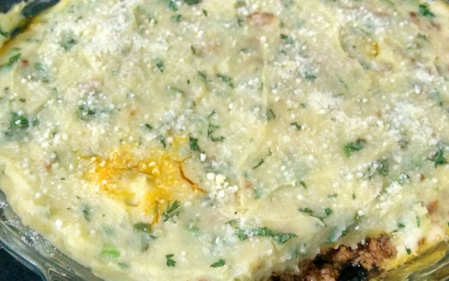 Torta de carne moída e batata