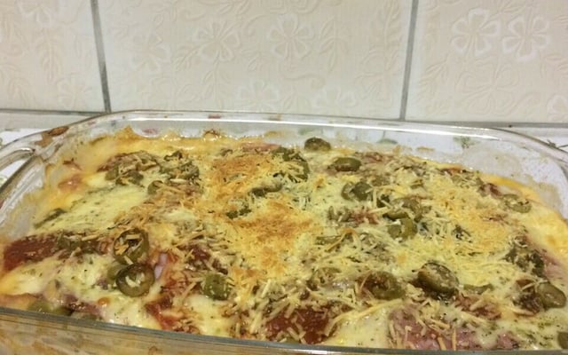 Gratinado de batata com presunto e queijo