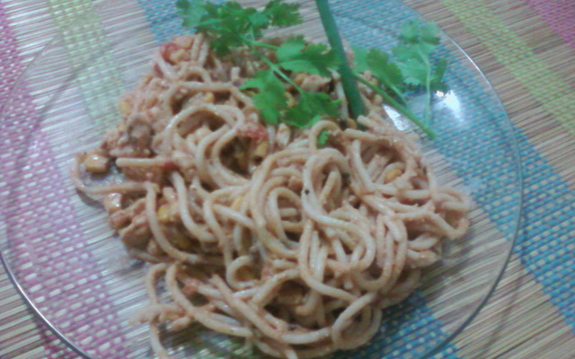 Macarrão com estrogonofe