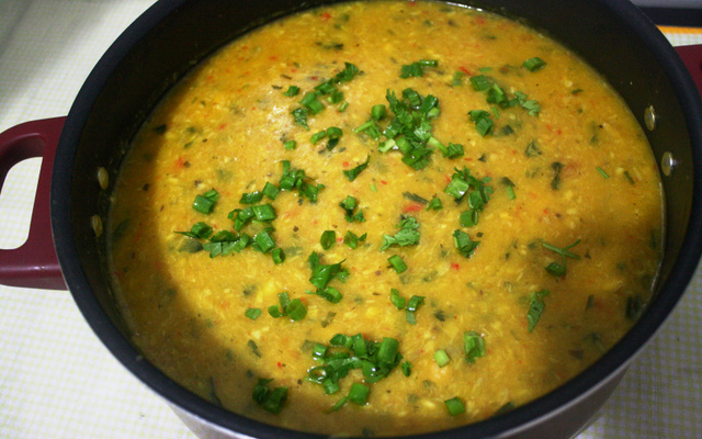 Caldo de peixe com frutos do mar