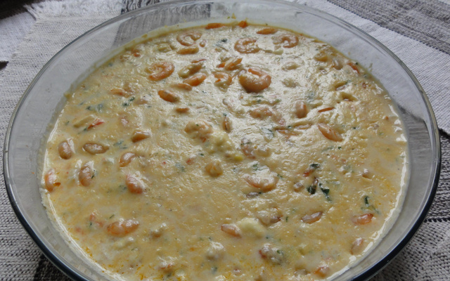 Camarão com catupiry dissolvido