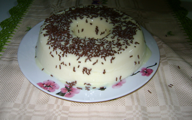 Manjar de coco com chocolate