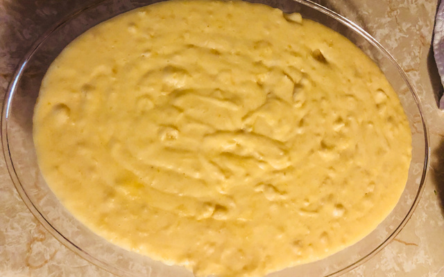 Pirão de aipim com carne de sol e salada