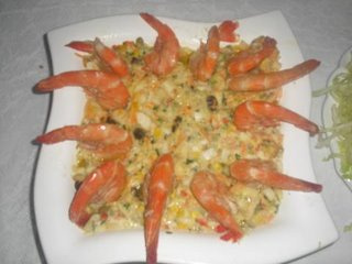 Salada de Natal com camarões