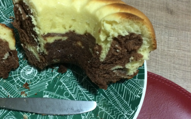 Bolo mesclado de liquidificador