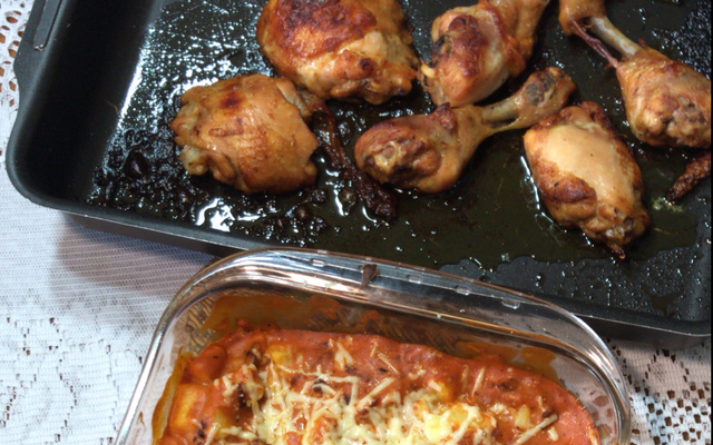 Coxa e Sobrecoxa de frango assado