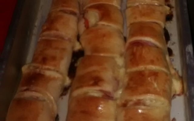 Pãezinhos de presunto e queijo