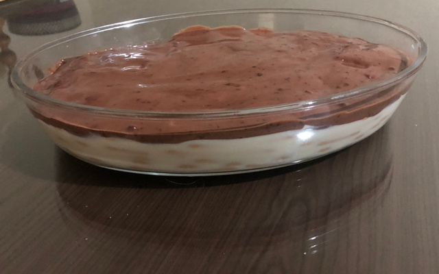Pavê de maisena com cobertura de ganache
