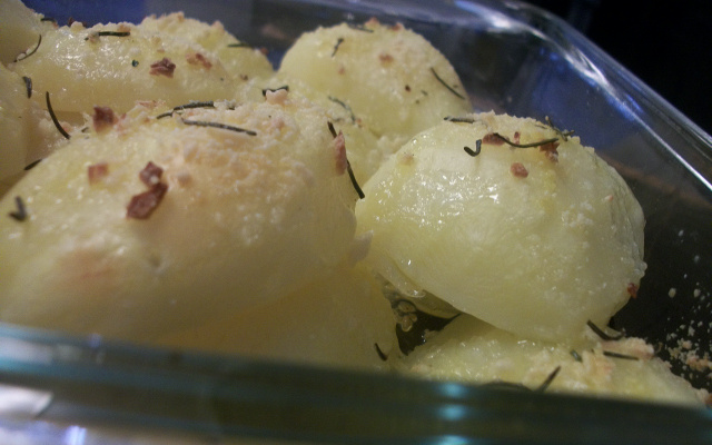 Batatas ao forno com alecrim